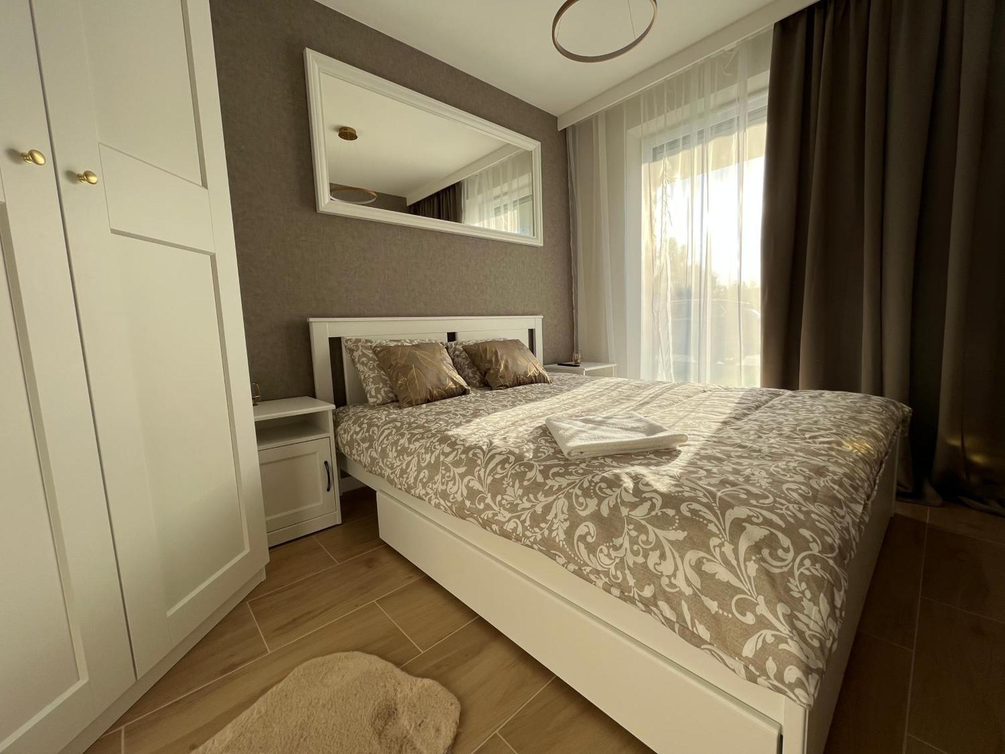 Apartamenty Kielce- Apartament Rubin Przy Zalew Kielecki, Faktura, Parking, Centrum Экстерьер фото